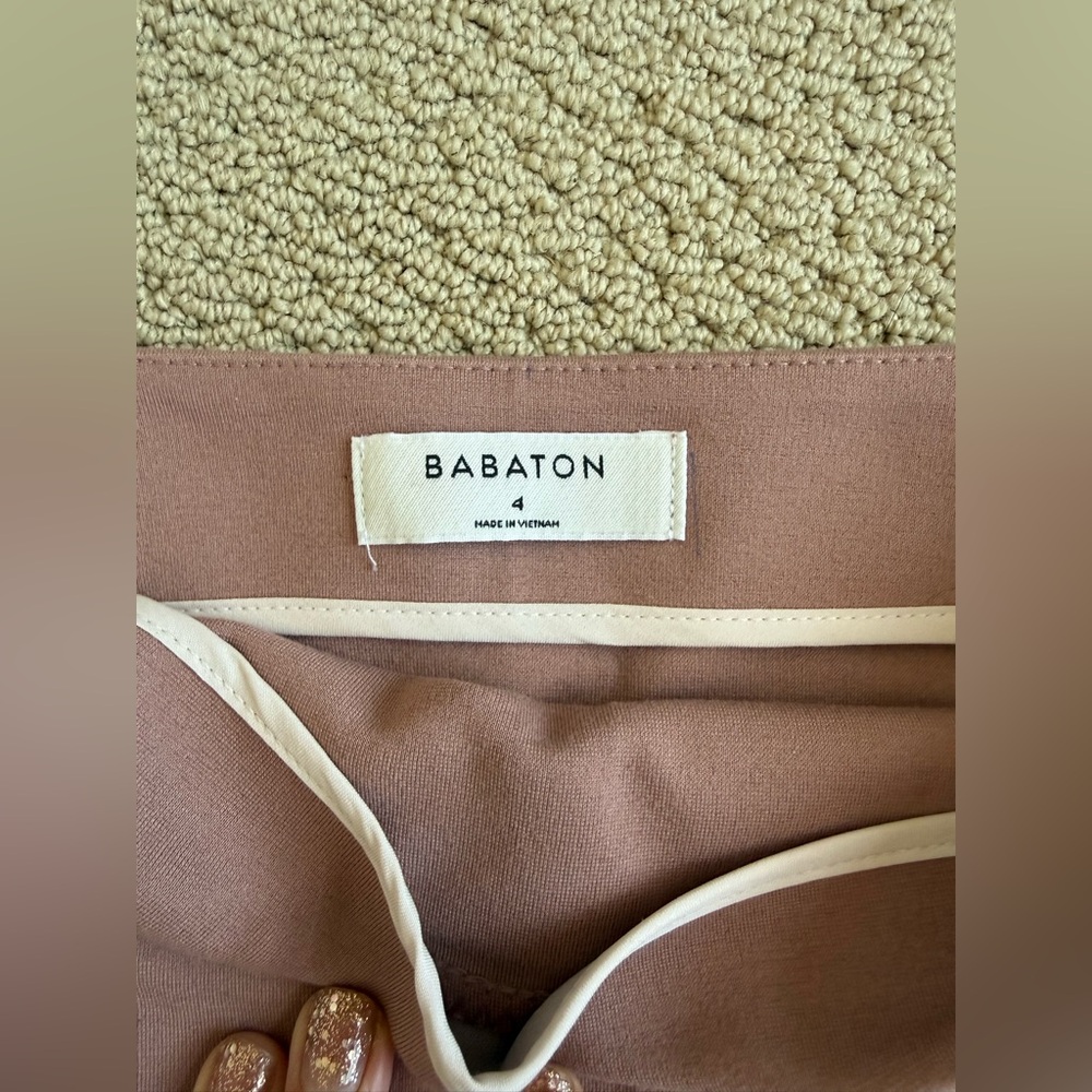 Aritzia Babaton Billy skirt - Picture 6 of 7